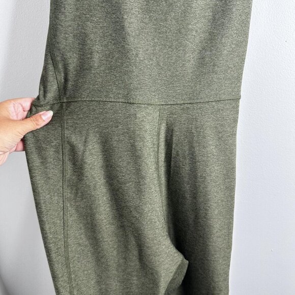 Old Navy Jumpsuit Womens Large Go-Dry Cloud+ Adjustable Straps Pockets Jumpsuit - Picture 4 of 9